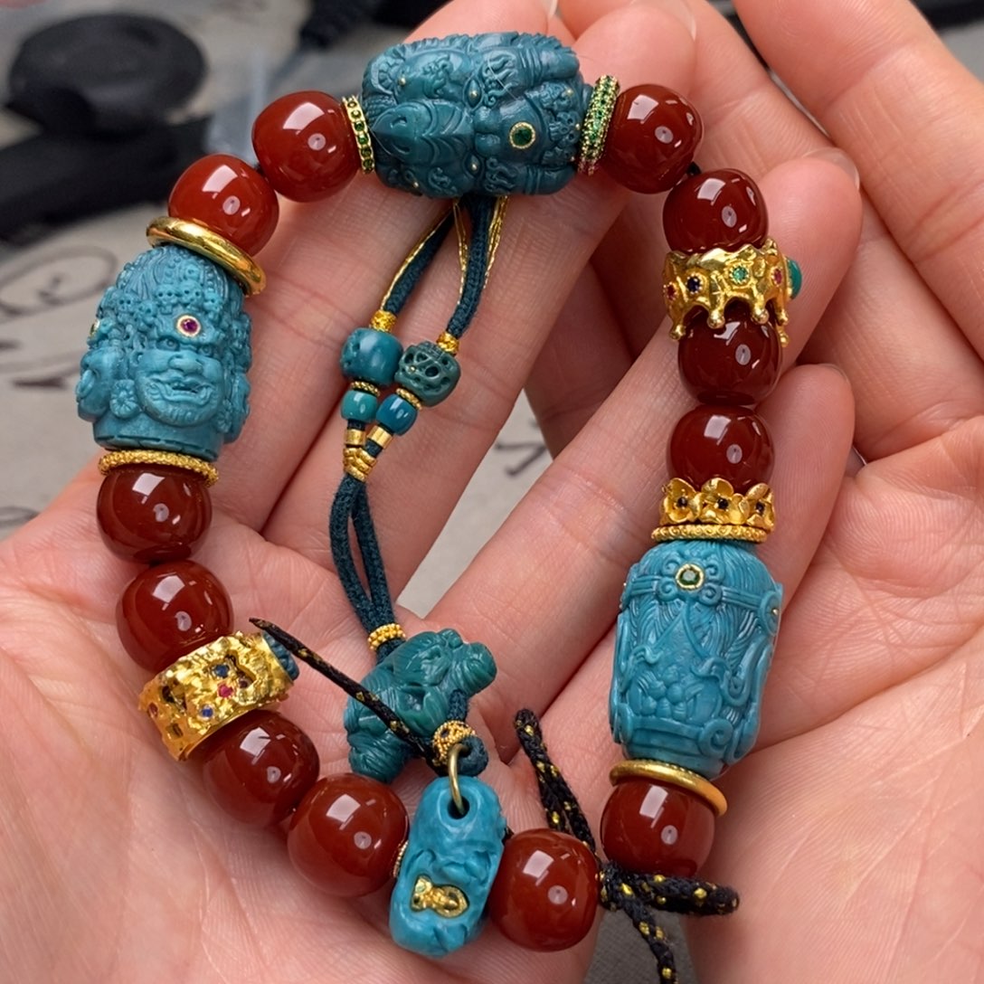 怡***阿绿松石未镶嵌。多宝