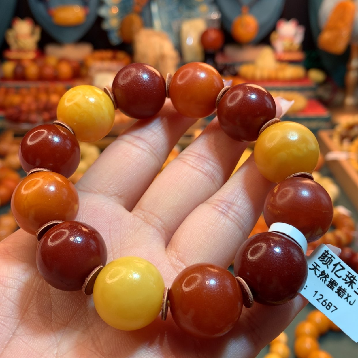 【闪购商品】蜜蜡手串未镶嵌君***?蜜蜡手串