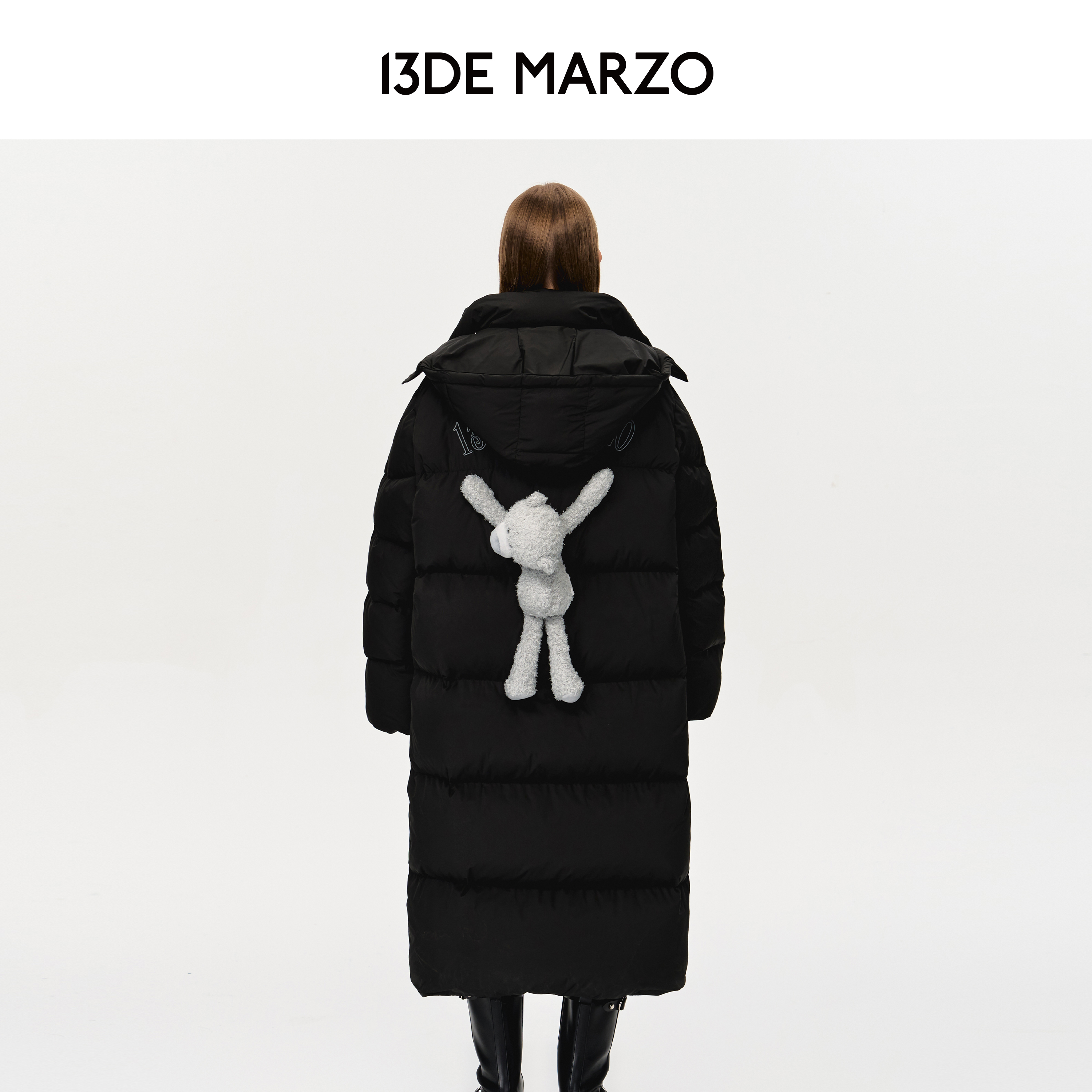 13DE MARZO男女同款 秋冬新款长款加厚外套连帽羽绒服专柜同款