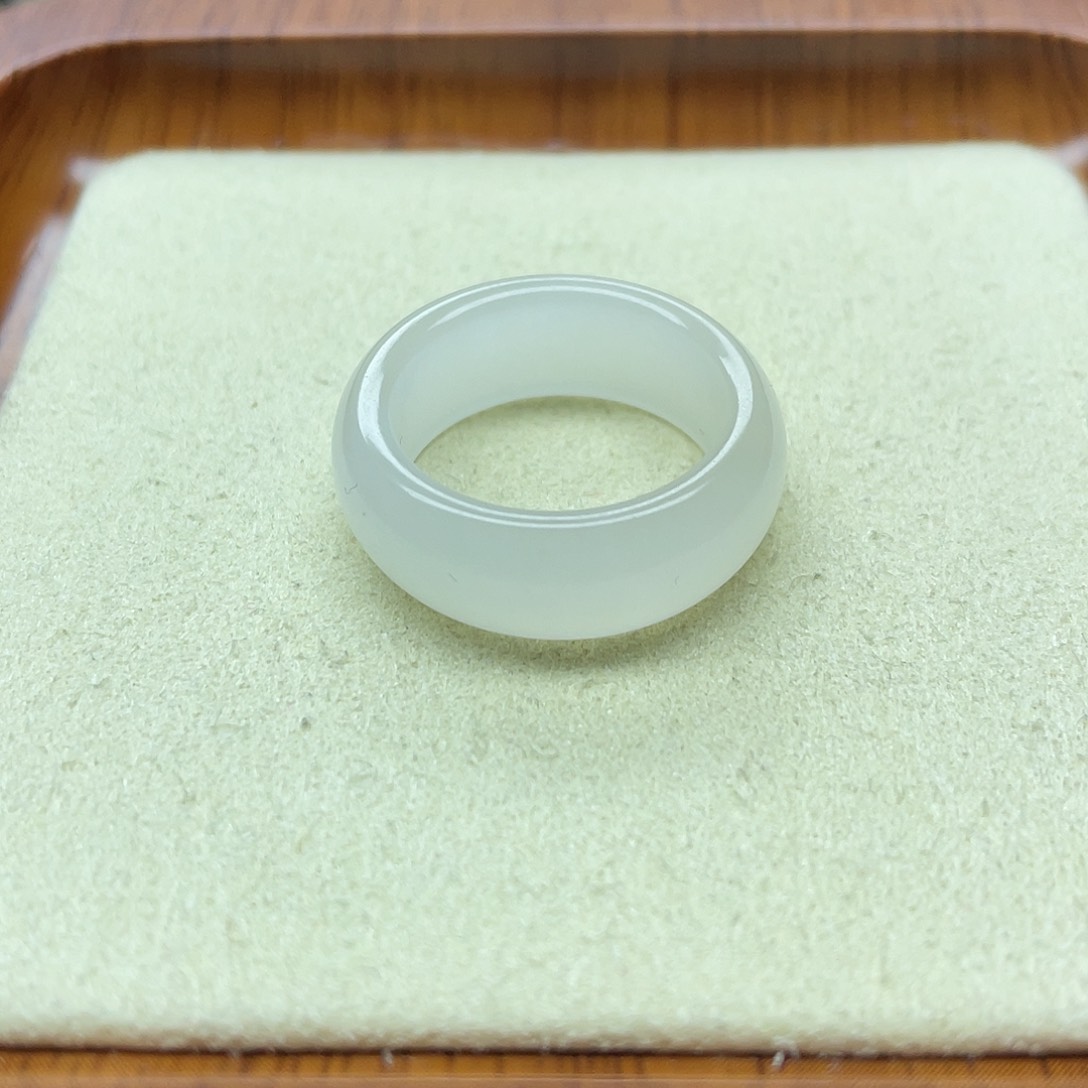 和田玉戒指未镶嵌冰白小轮胎17号