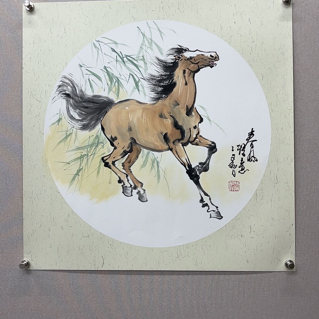 国画艺术家真人手绘