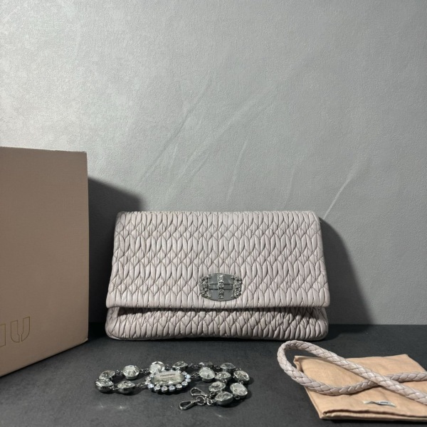 95新/谬谬/包包/250123WW0035