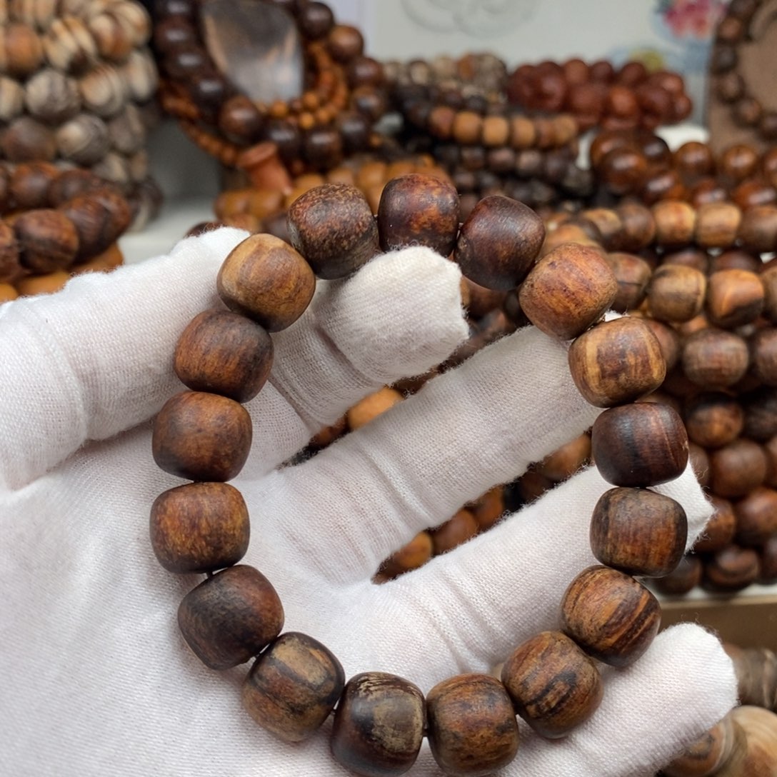 贡木黑油夹白1213