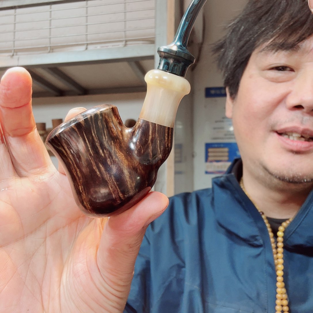 A****_焦耀烟斗一猪笼草