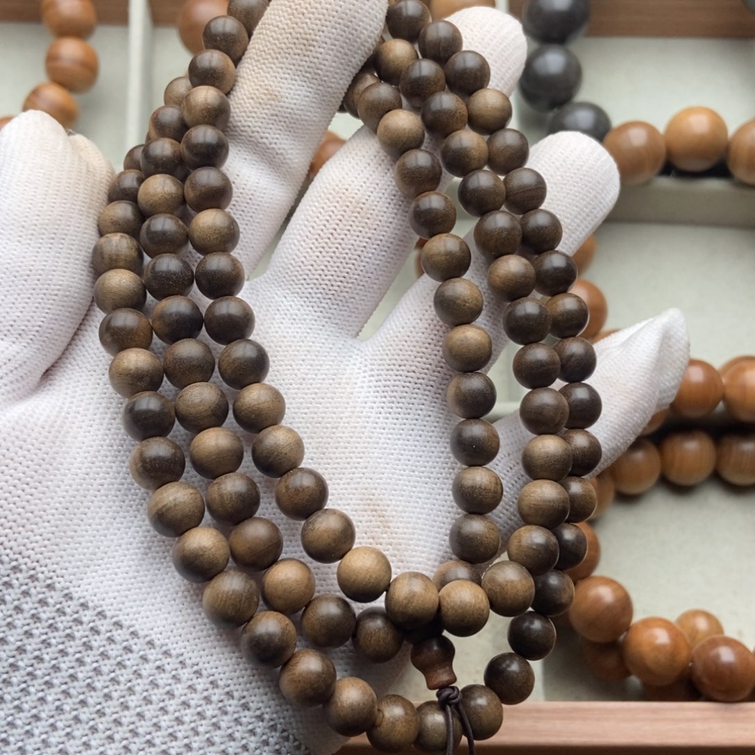 谦***手串/手链檀香木0.8老山檀香黑肉奶香念珠