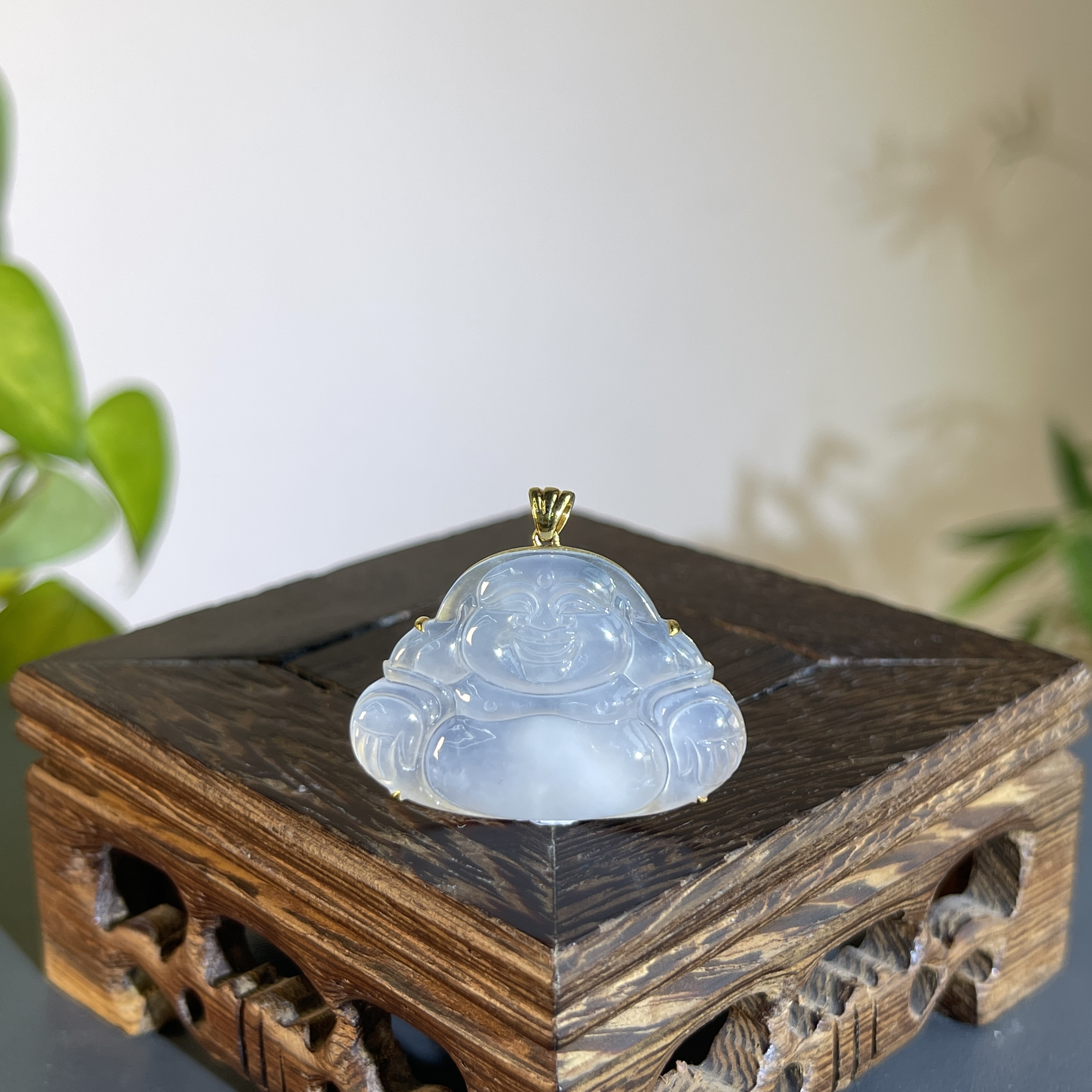 JTB17-242 天然缅甸A货翡翠 18K镶嵌佛公