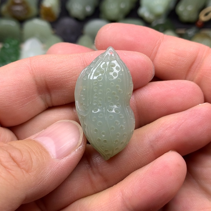 和田玉挂件未镶嵌