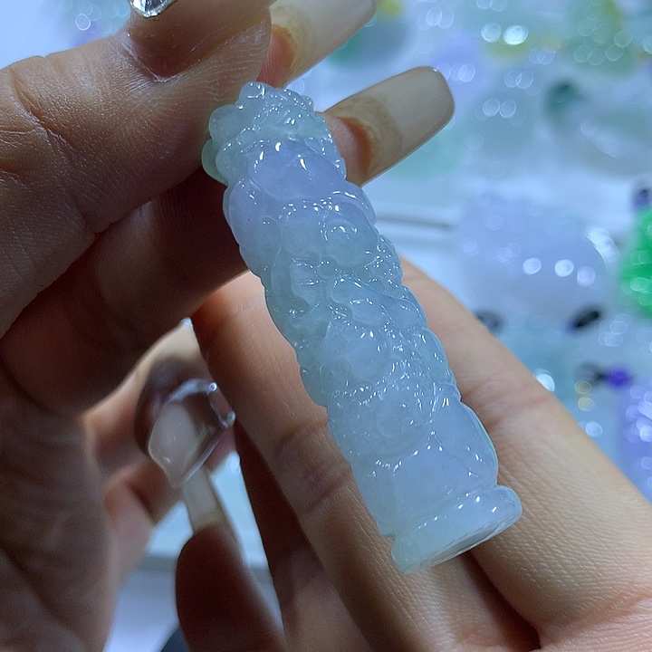 翡翠未镶嵌颈饰天然翡翠A货吊坠