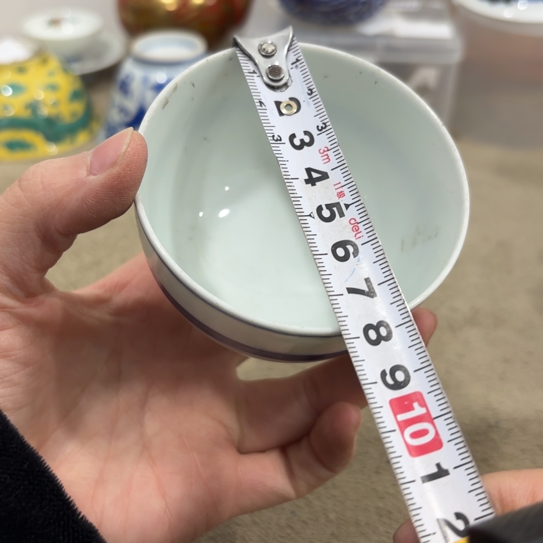 瓷片非常好看漂亮的物品 