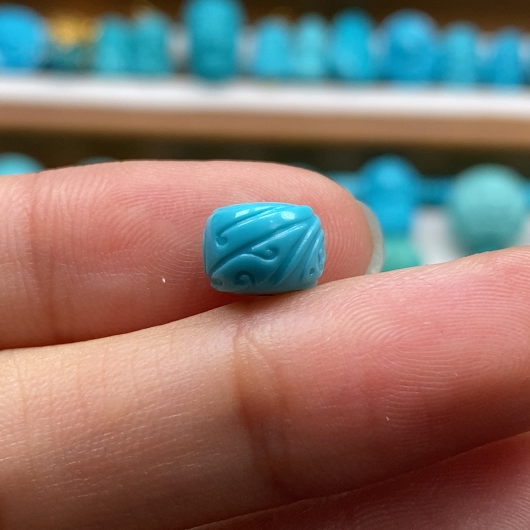 绿松石颈饰未镶嵌