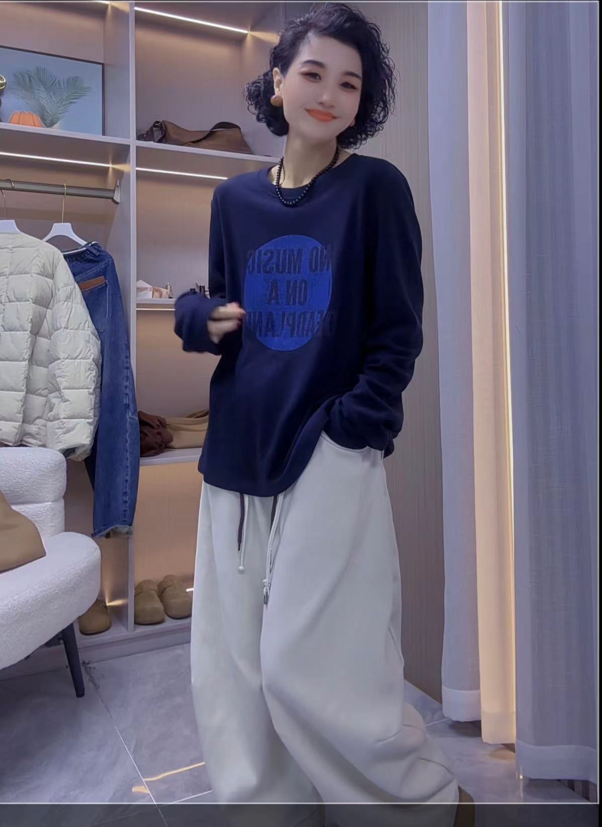 2025冬季新款宽松印花圆领双面德绒打底衫