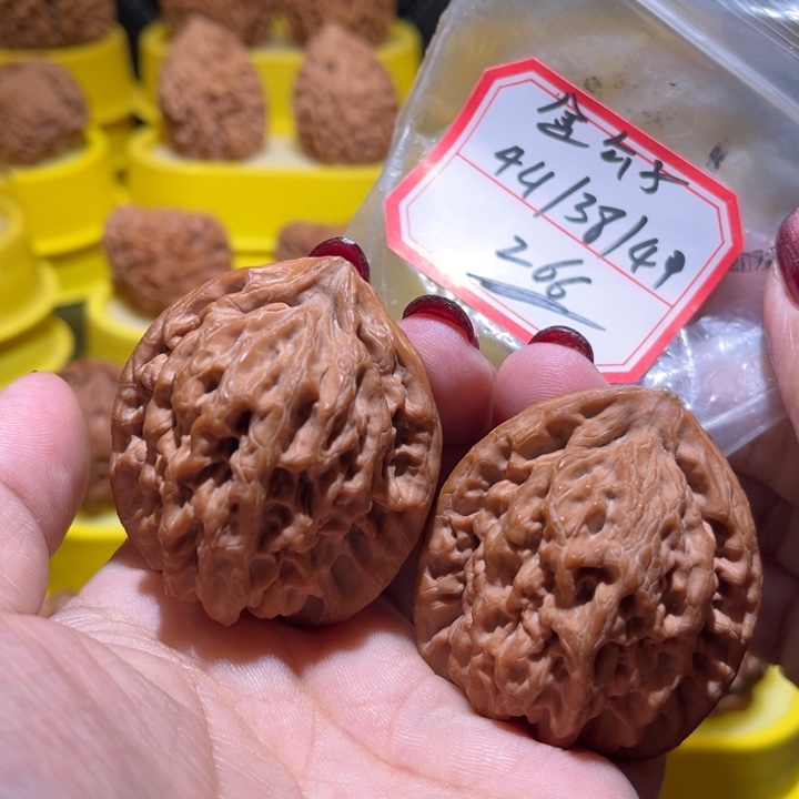 桃核吊坠金公子全品