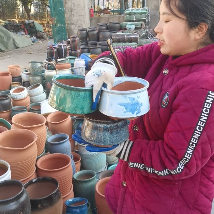 红陶口15高11瑕疵颜随机三个