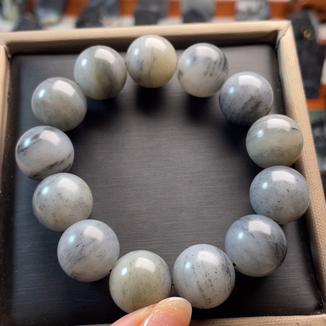 和田玉手串未镶嵌