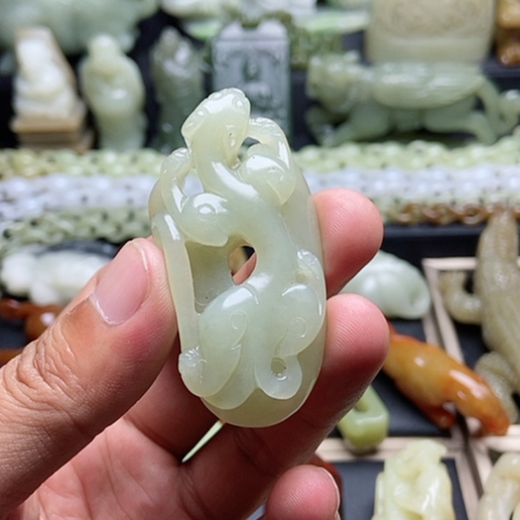 【闪购商品】和田玉颈饰未镶嵌