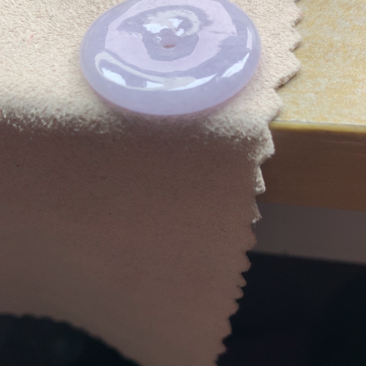 翡翠颈饰未镶嵌吊坠