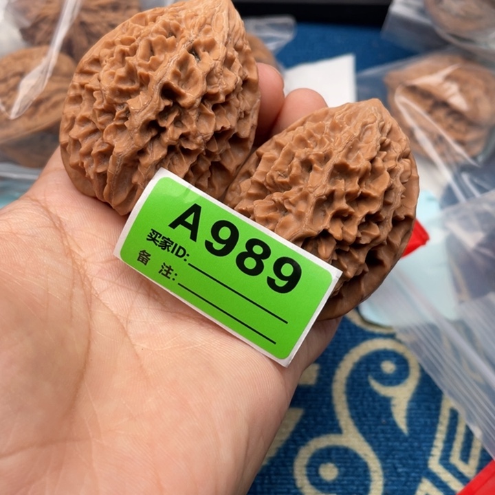 文玩核桃把件核桃