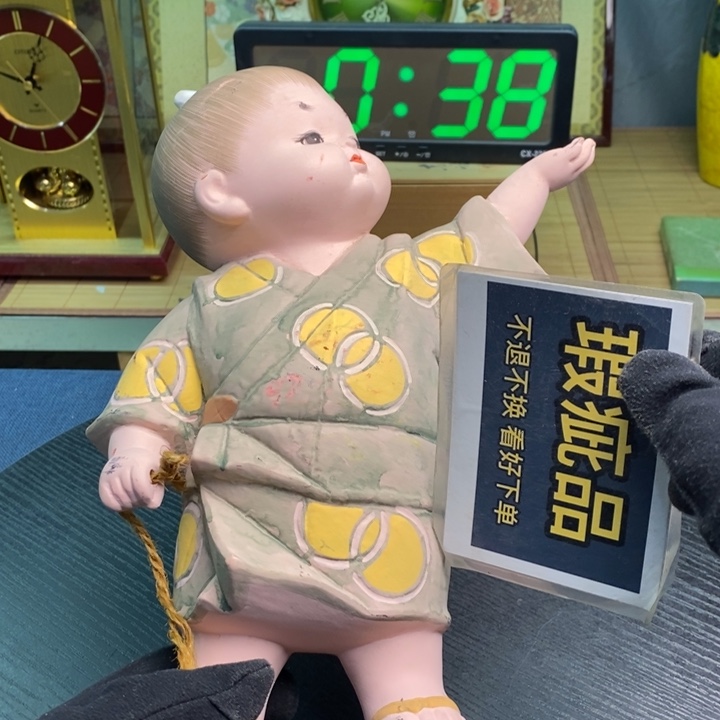摆件有瑕疵有瑕疵