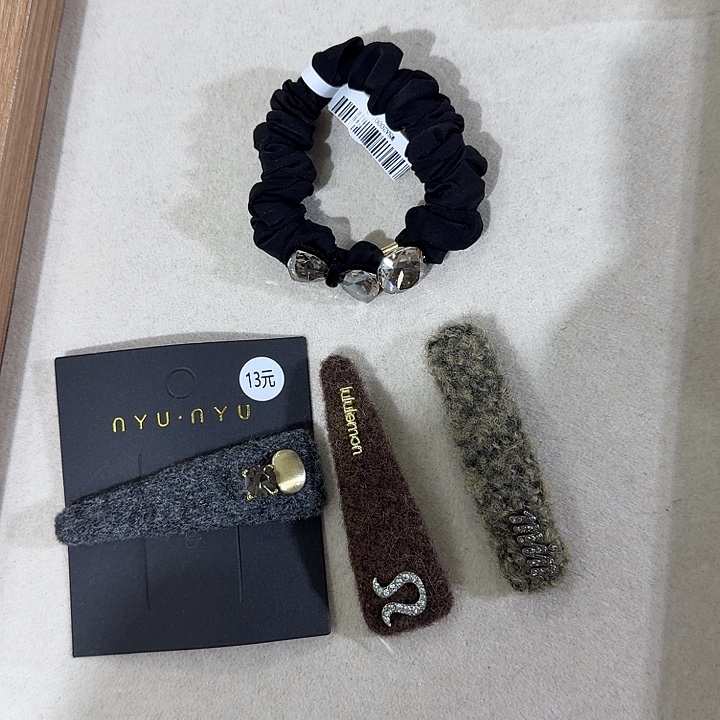 皮质铁合金夹子66