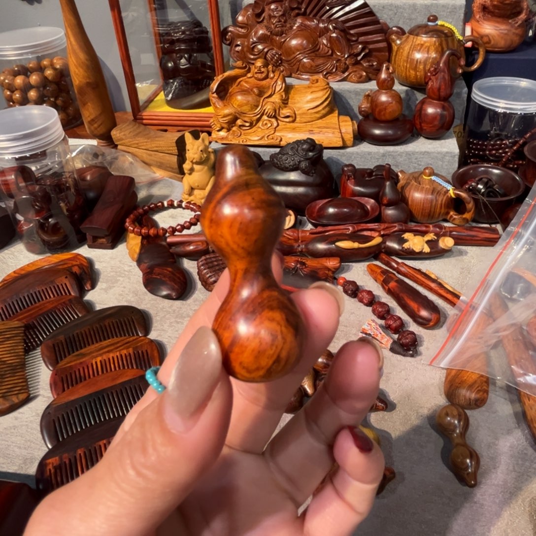 下***季交趾黄檀（大红酸枝）