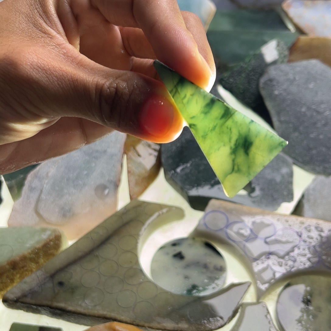 定制翡翠未镶嵌纯天然缅甸翡翠A货