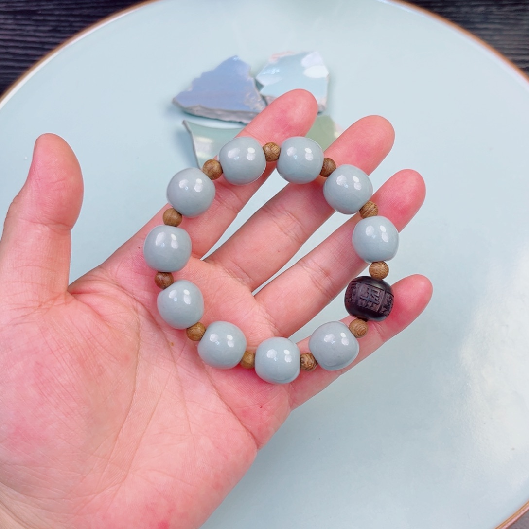 瓷片不计成本交个朋友