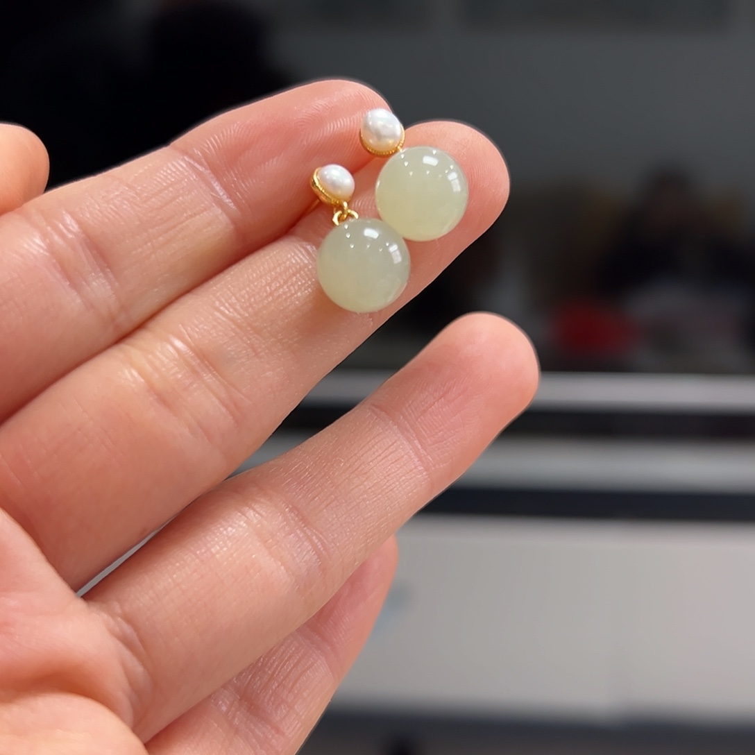 和田玉耳饰银S925镶嵌一***去