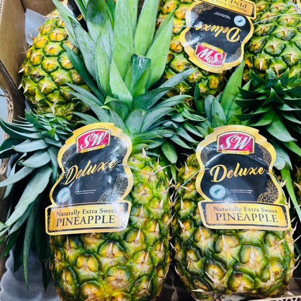 【巨好吃】SW超甜凤梨39.9元/个