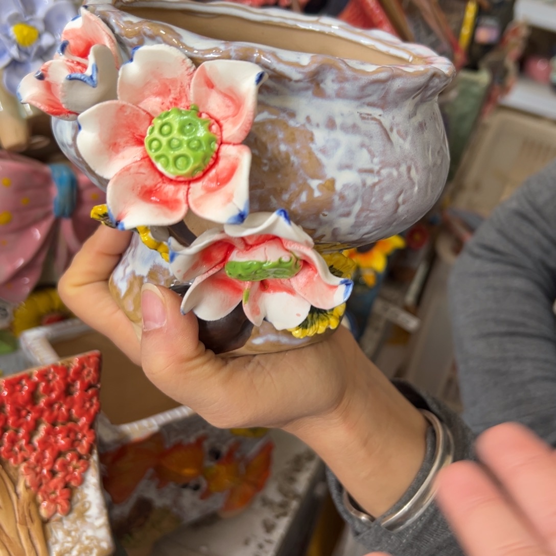 花盆，满20发货爱退款拉黑