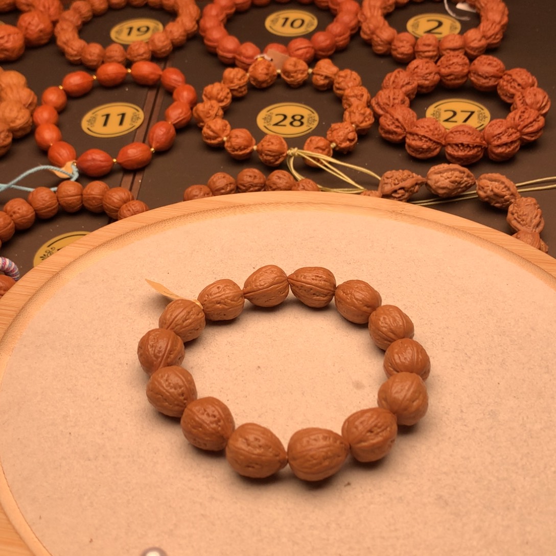 文玩核桃手串小三角