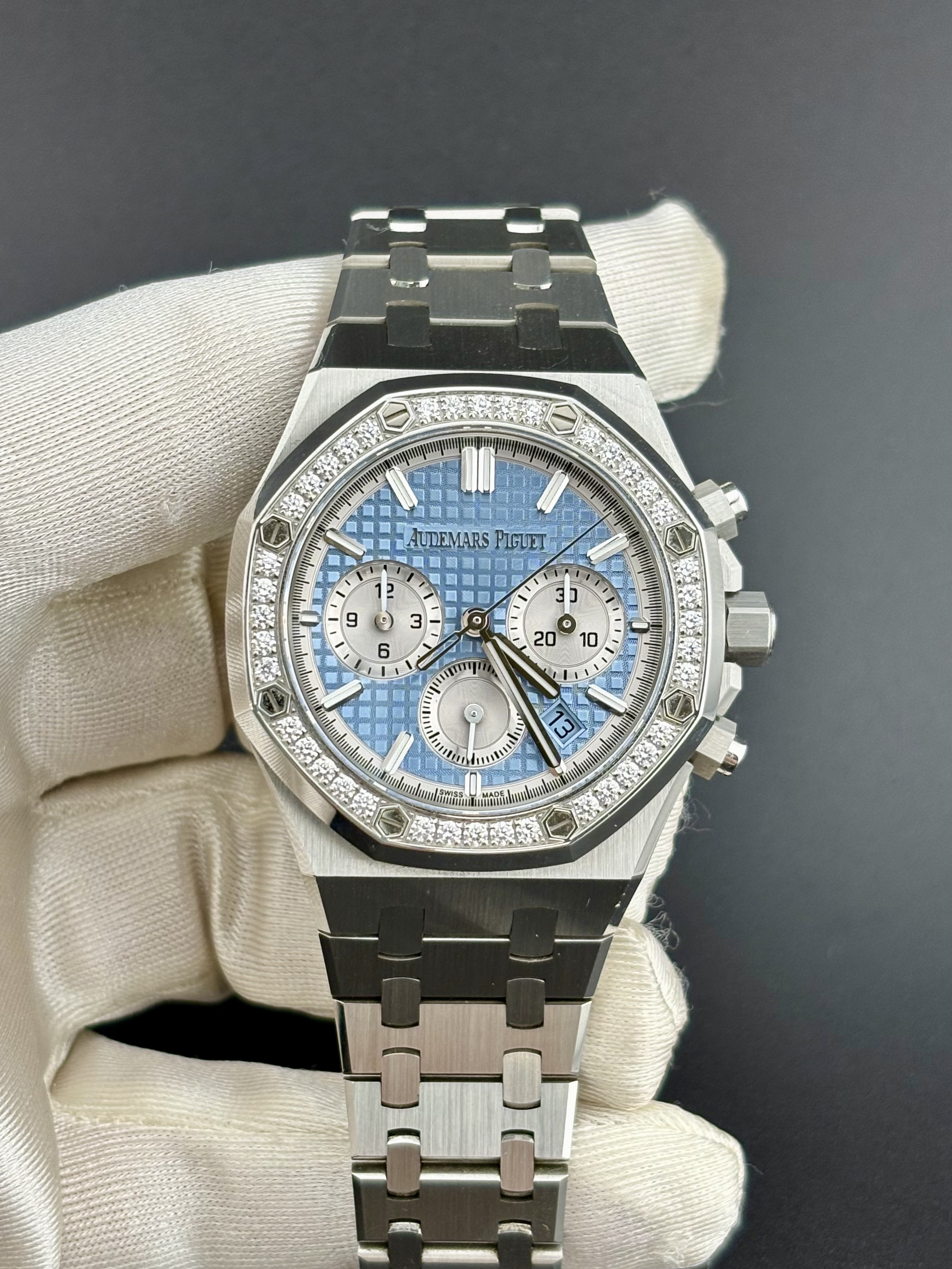 99新 Audemars Piguet/爱彼 26715ST 冰蓝 24年 全套