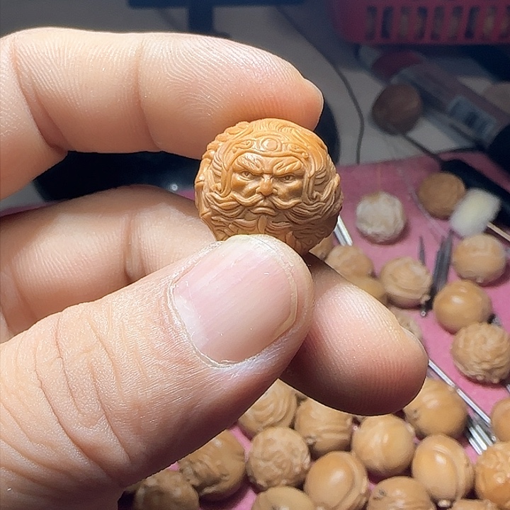 核桃手串/手链荷*猪猴头雕刻单颗