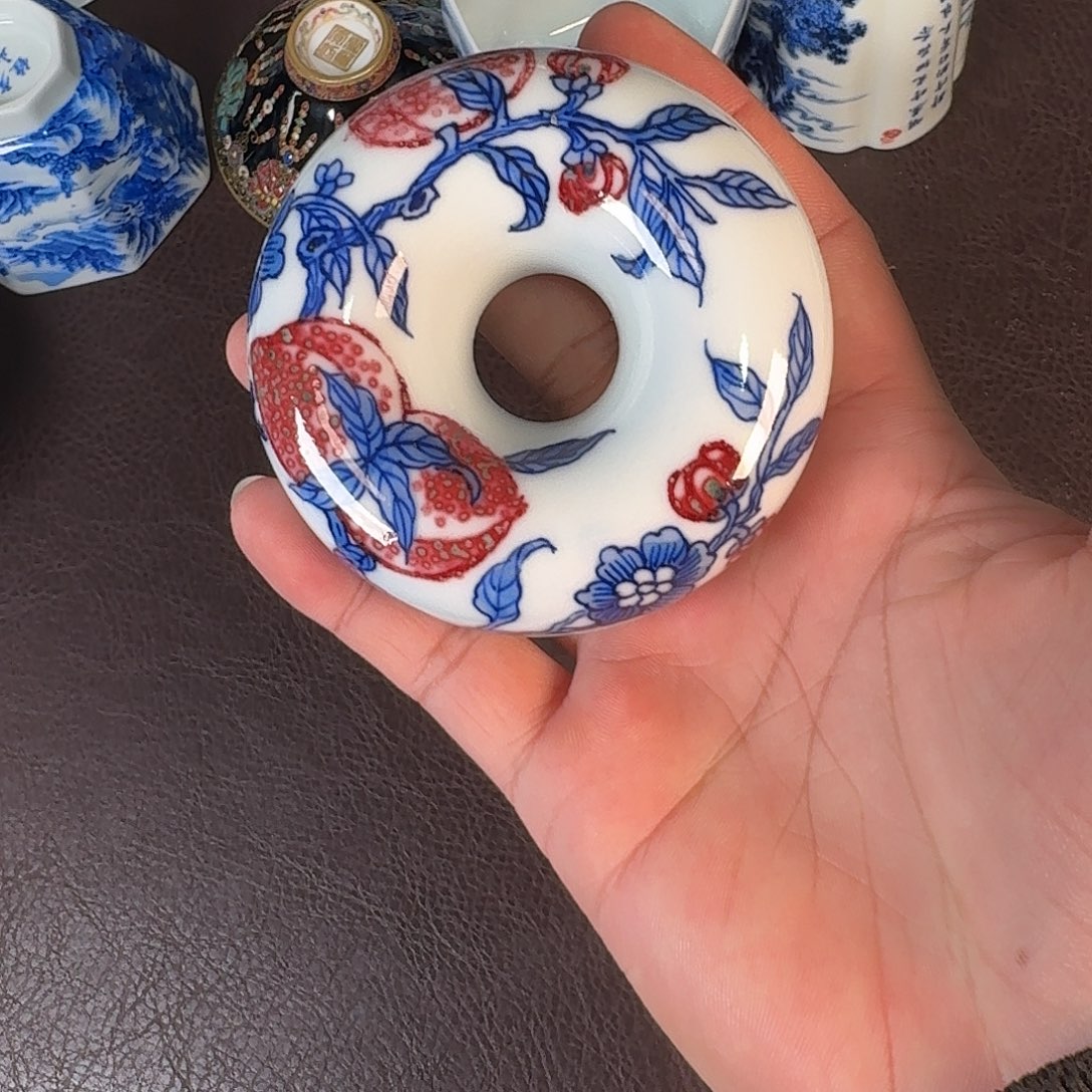 以***七现代景德镇陶瓷杯