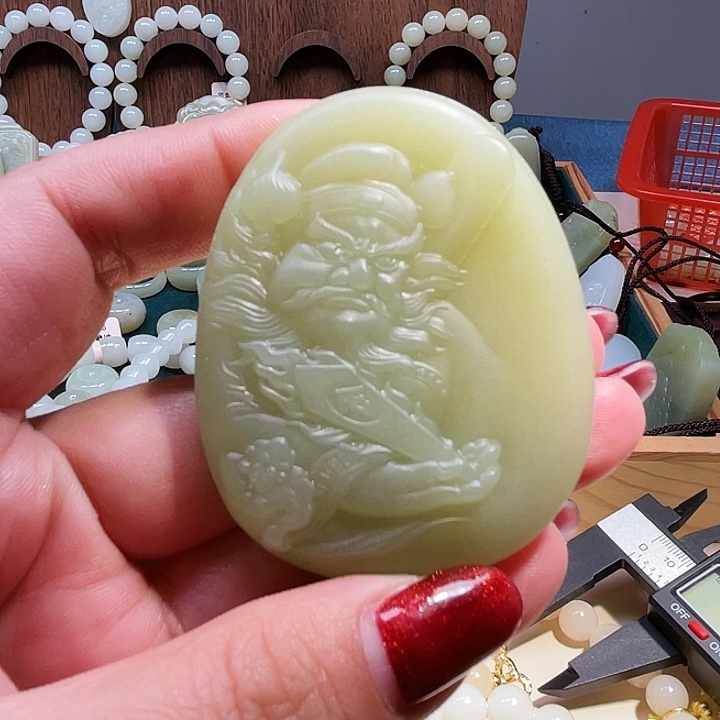 和田玉（糖玉）未镶嵌珠宝半成品