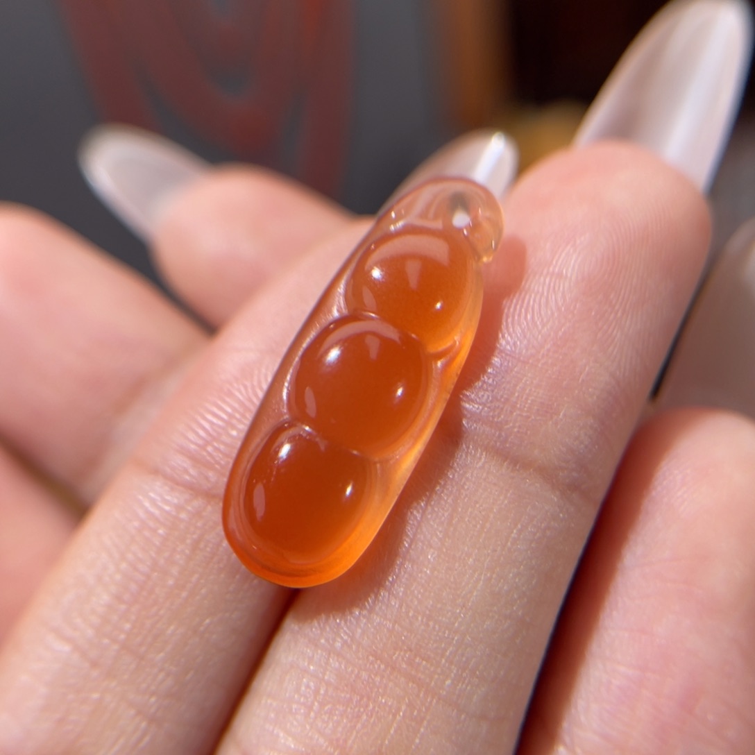 南红玛瑙丽江料福豆 9.5x25.5 x7未镶嵌