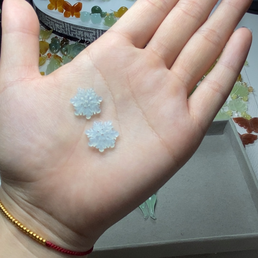 涟***风蛇纹石玉合金耳饰/颈饰