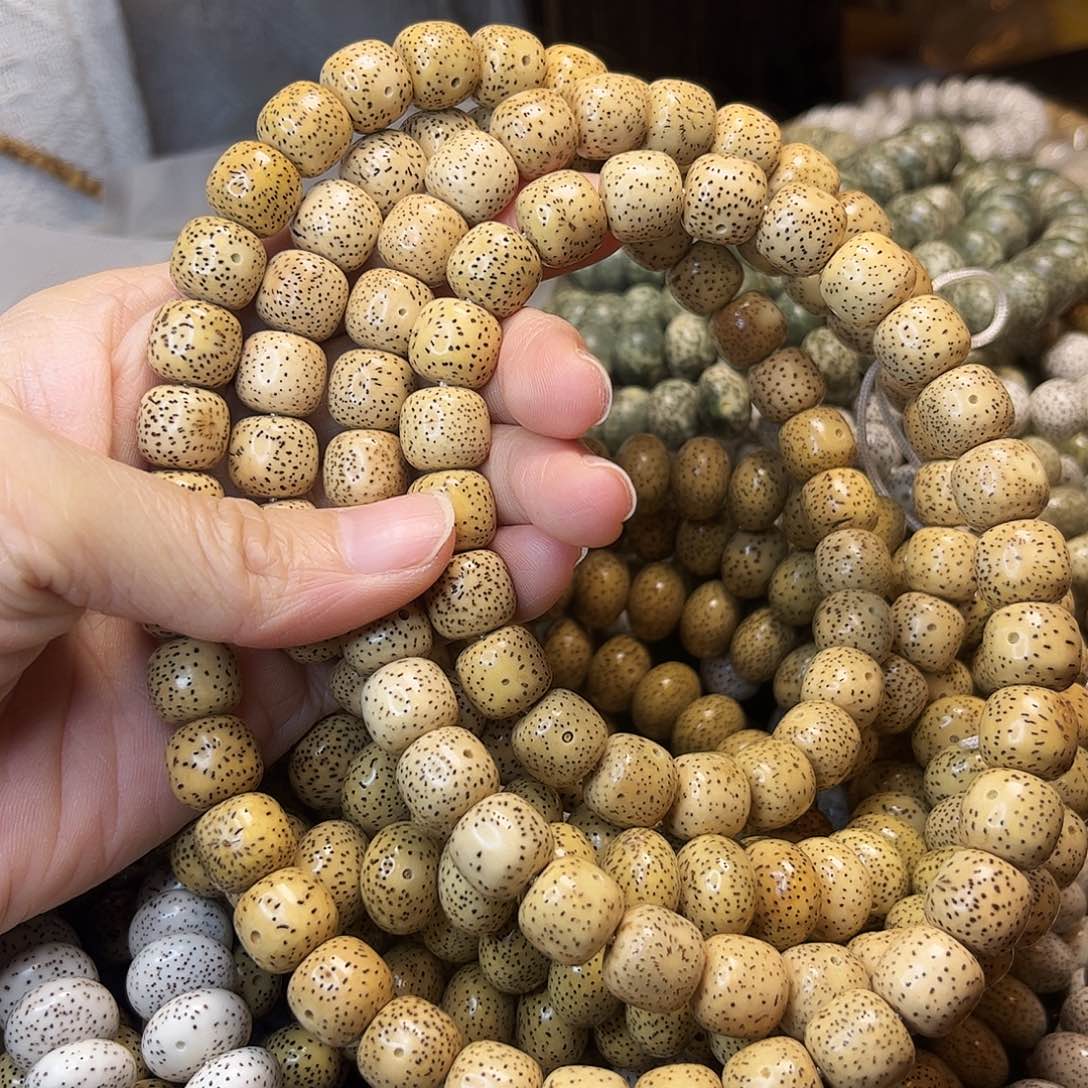 二***三星月菩提手串11-12鸡油黄桶珠108