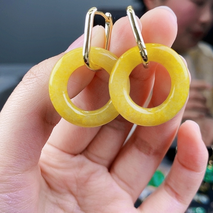 翡翠耳饰未镶嵌饰品