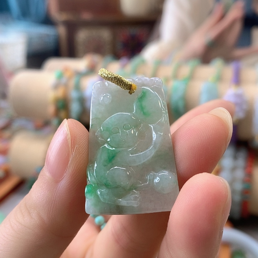 未镶嵌挂件翡翠翡翠挂件