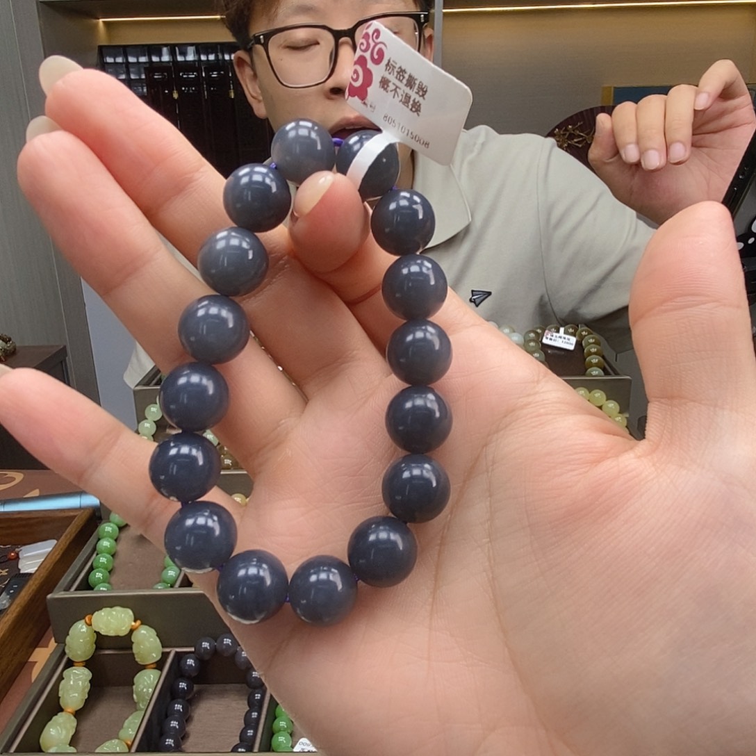 未镶嵌手串和田玉12mm烟紫