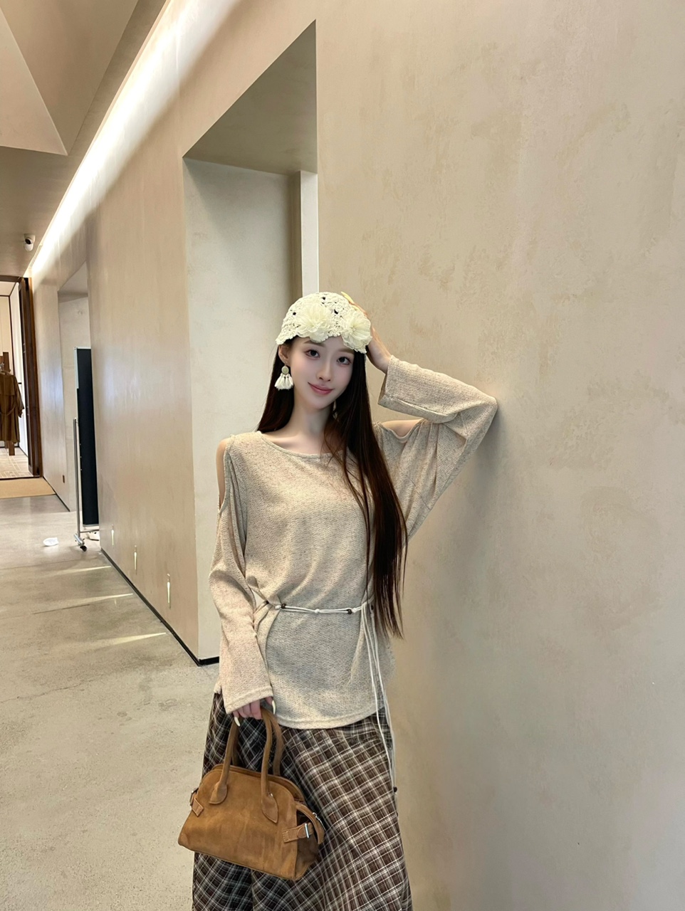 露肩设计小衫显瘦长袖