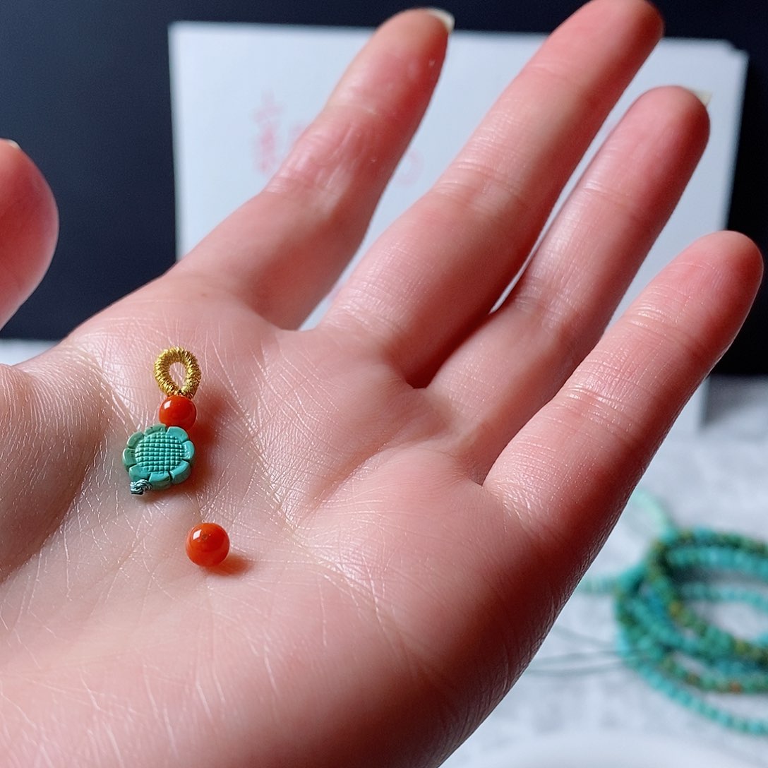 南红玛瑙颈饰未镶嵌