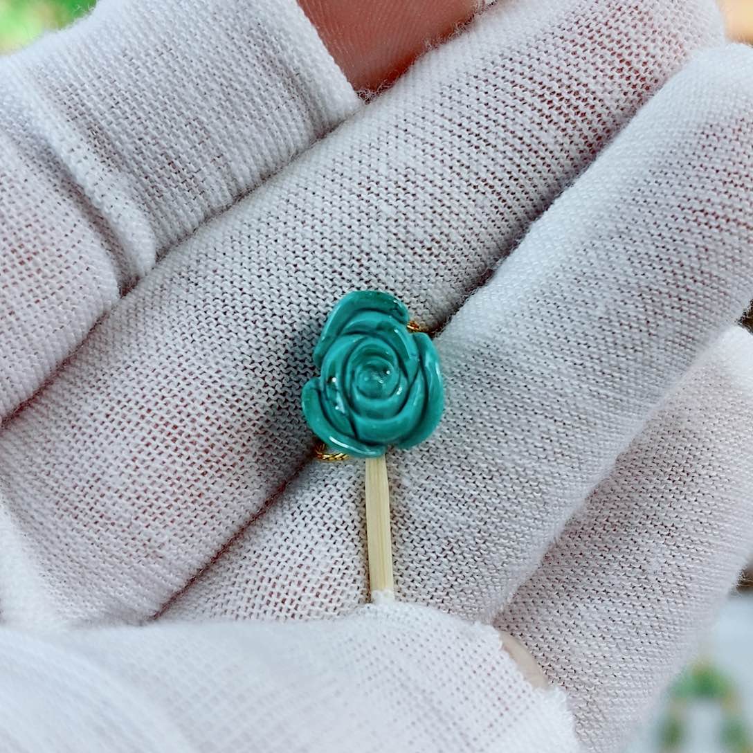 未镶嵌绿松石珠宝奇石