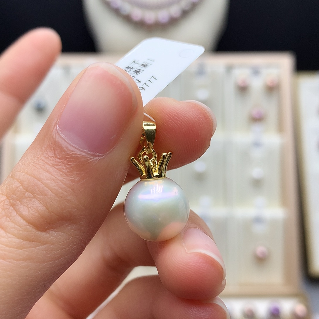 淡水珍珠吊坠(赠链)合金