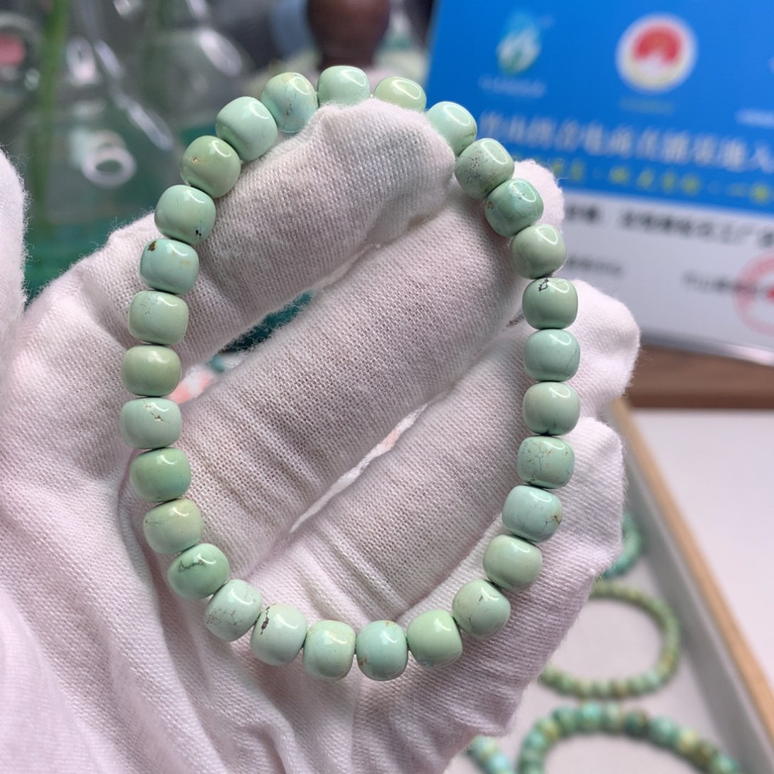 绿松石未镶嵌饰品