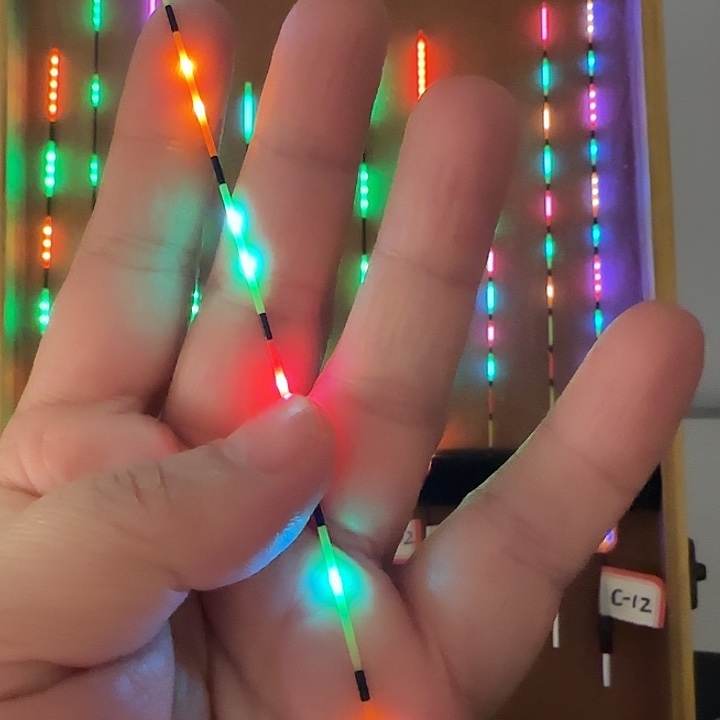 小***许茅草425.30长尾E3单变色尾