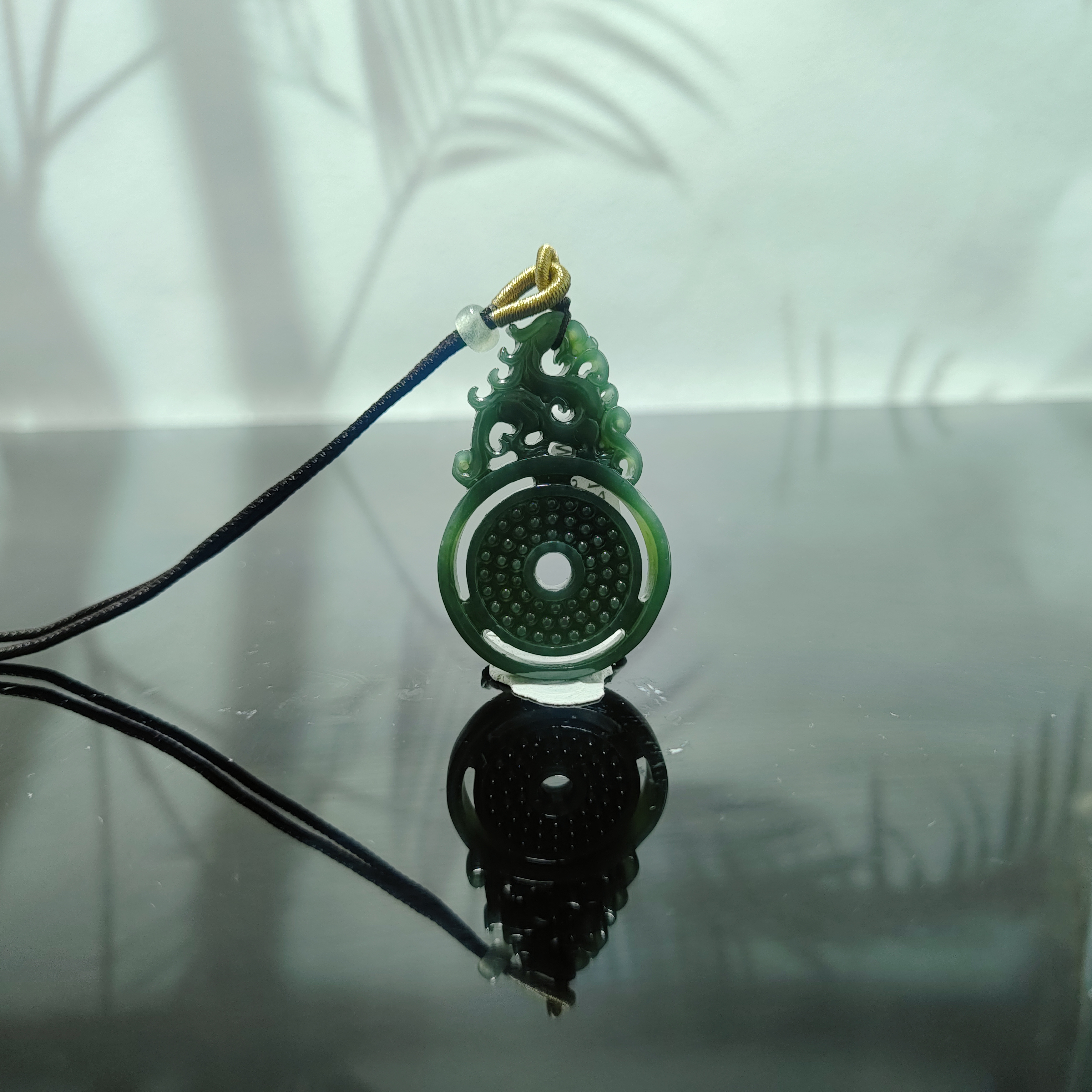 R和田玉仿古龙吊坠0120