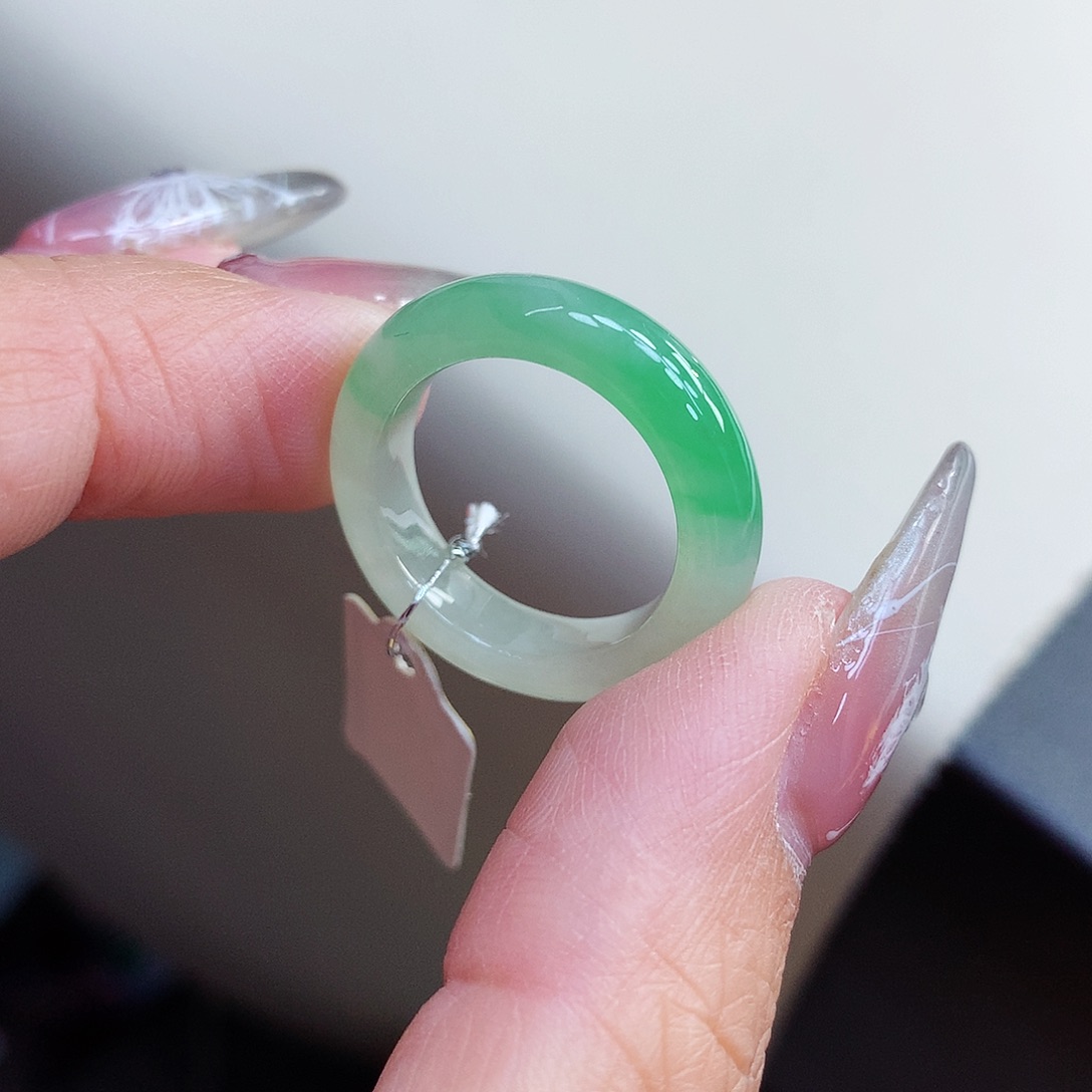 翡翠戒指未镶嵌15号