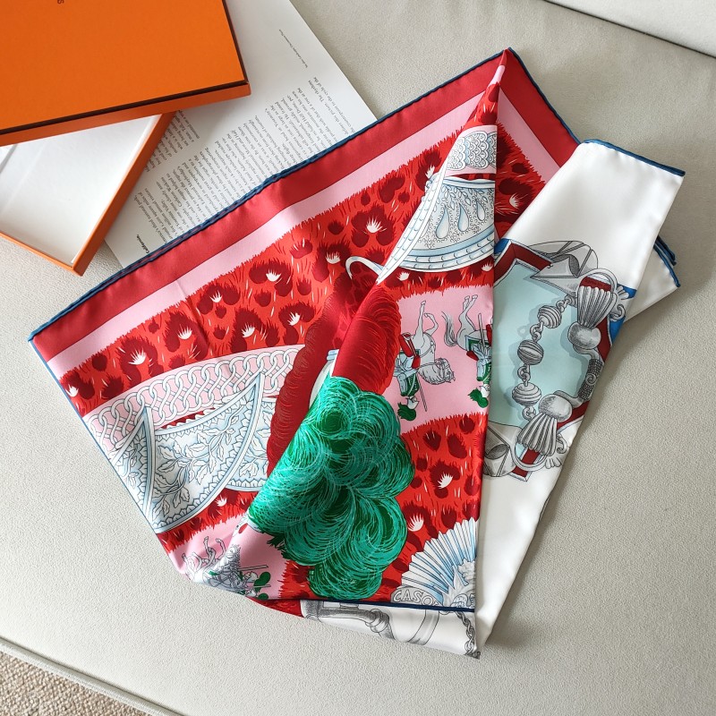 未使用 Hermes/爱马仕 Azul-彩色“武士的铠甲”丝巾/53655