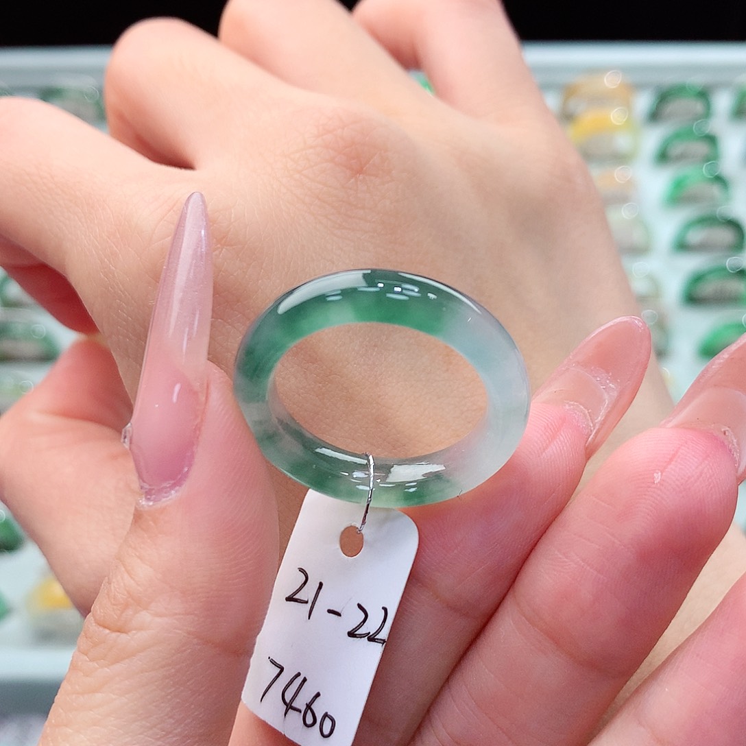 翡翠戒指未镶嵌21.22号